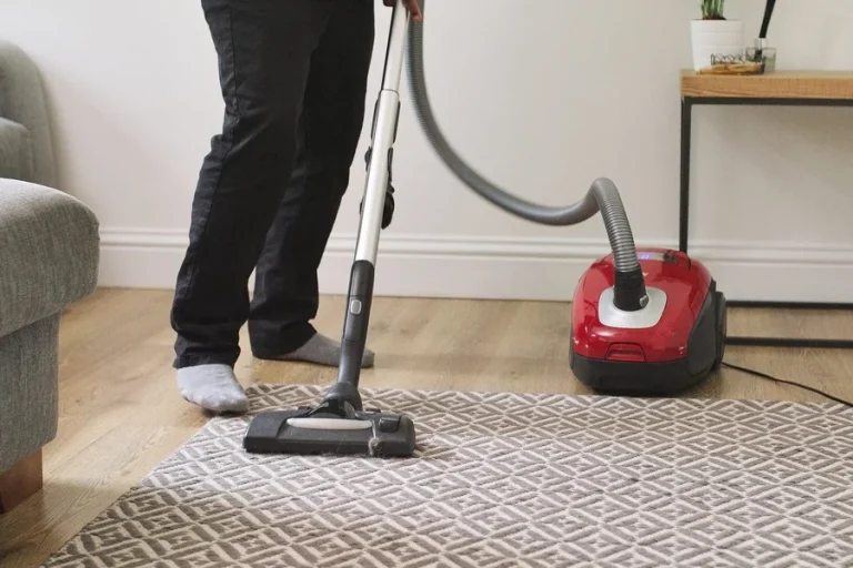 10 Easy Carpet Maintenance Tips Most Businesses Ignore Businesses