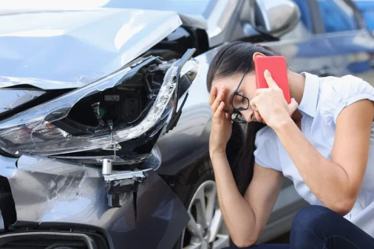 Why Talking to A Houston Car Accident Lawyer Early Can Help Your Case Car Accident